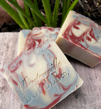 Load image into Gallery viewer, Silver Fox