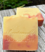 Load image into Gallery viewer, Market Peach
